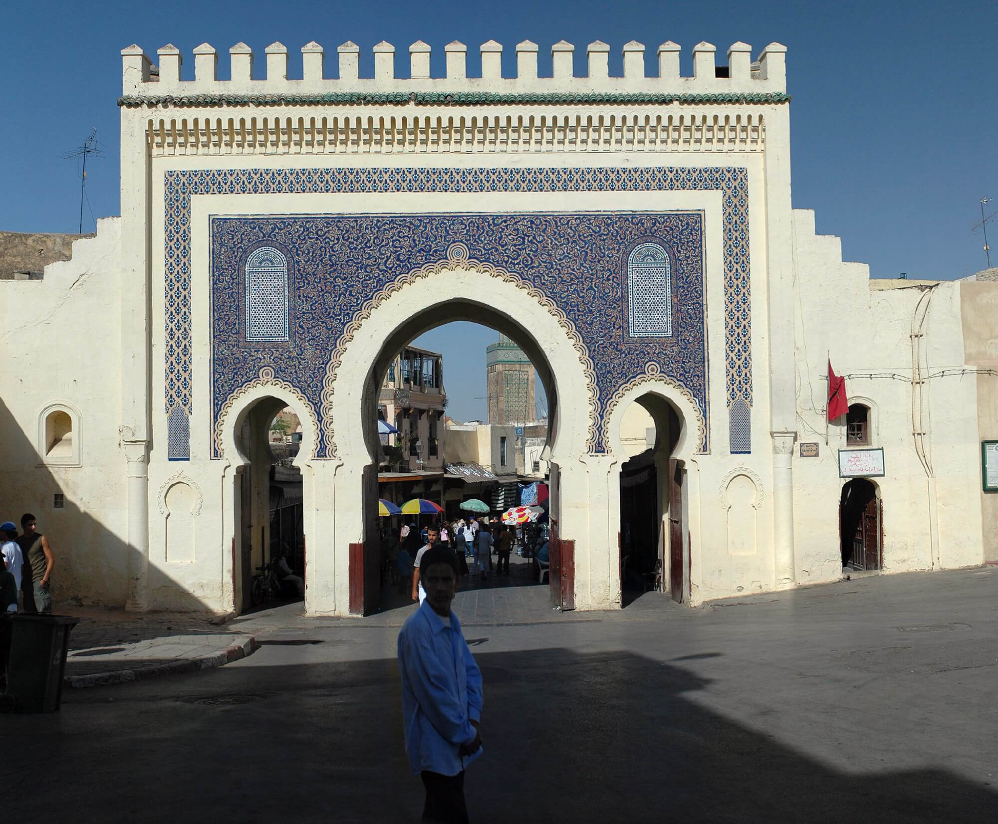 Excursão ao Deserto do Saara - O que fazer e ver em Fez - Bab Bou Jeloud Blue Gate